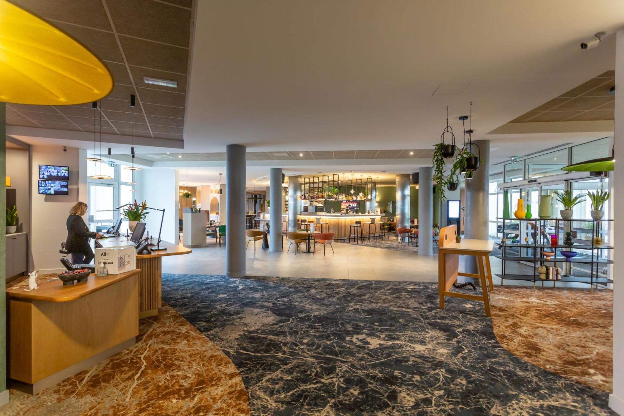 Novotel Bourges Kültér fotó